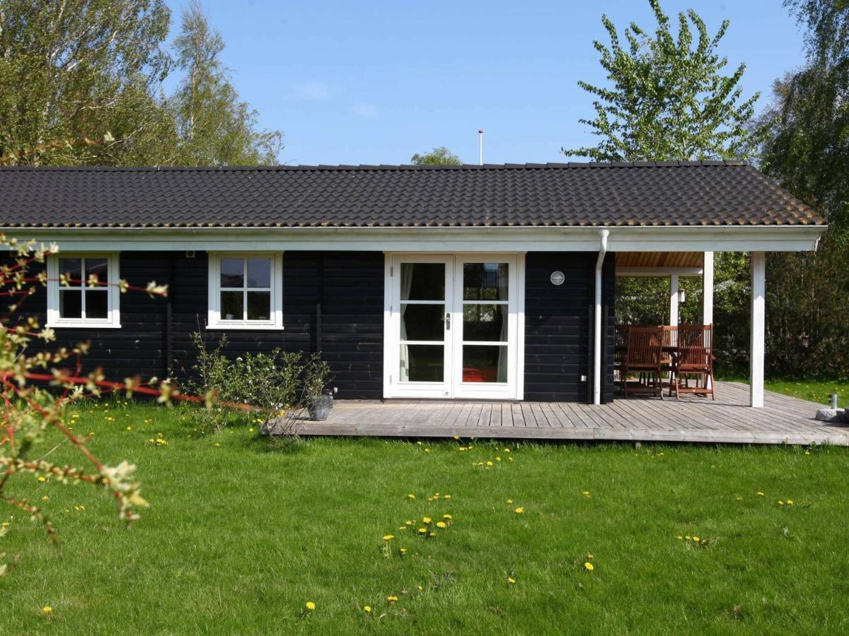 6 Person Holiday Home In Skibby Экстерьер фото